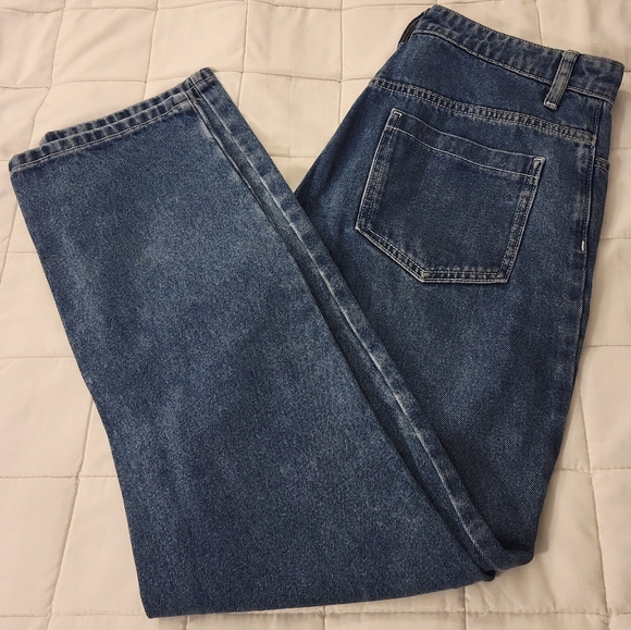 Size 28 blue jeans - Picture 1 of 5